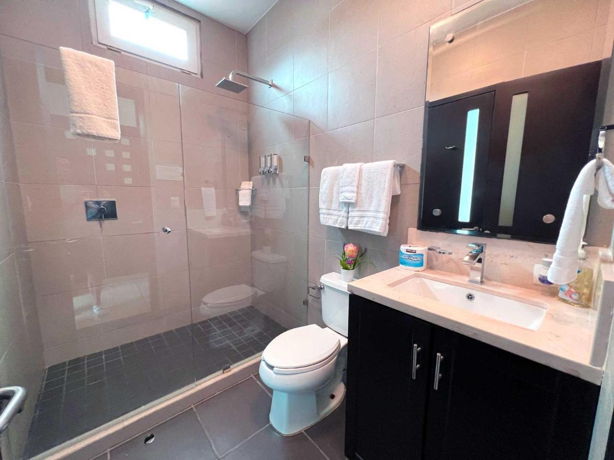 Cardenas Suites ปูแอร์โตบาญาร์ตา ภายนอก รูปภาพ